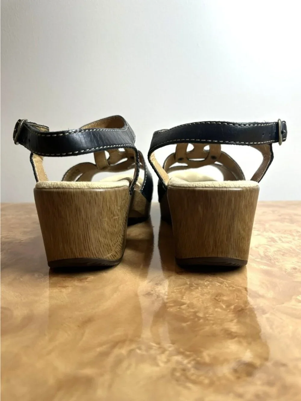 Dansko Black Leather Comfort Wedge Sandals Size 42 US 11-11.5